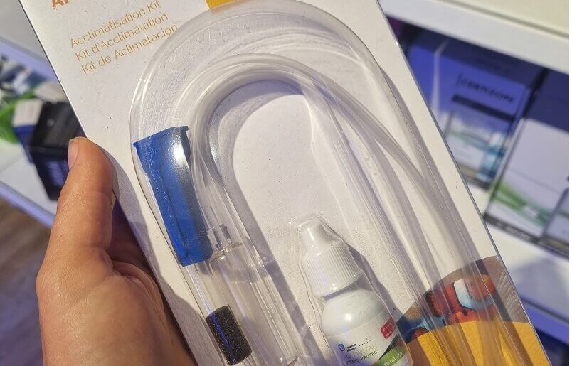 Schonend und langsam Fische einsetzen, Gerät zum Fische Einsetzen